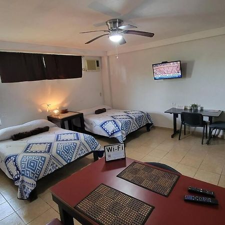 Depab Privado, Centrico,Wifi 80 Mb ,Aire Acondicionado ,Cocina, Cochera Techada, 巴耶斯城 外观 照片